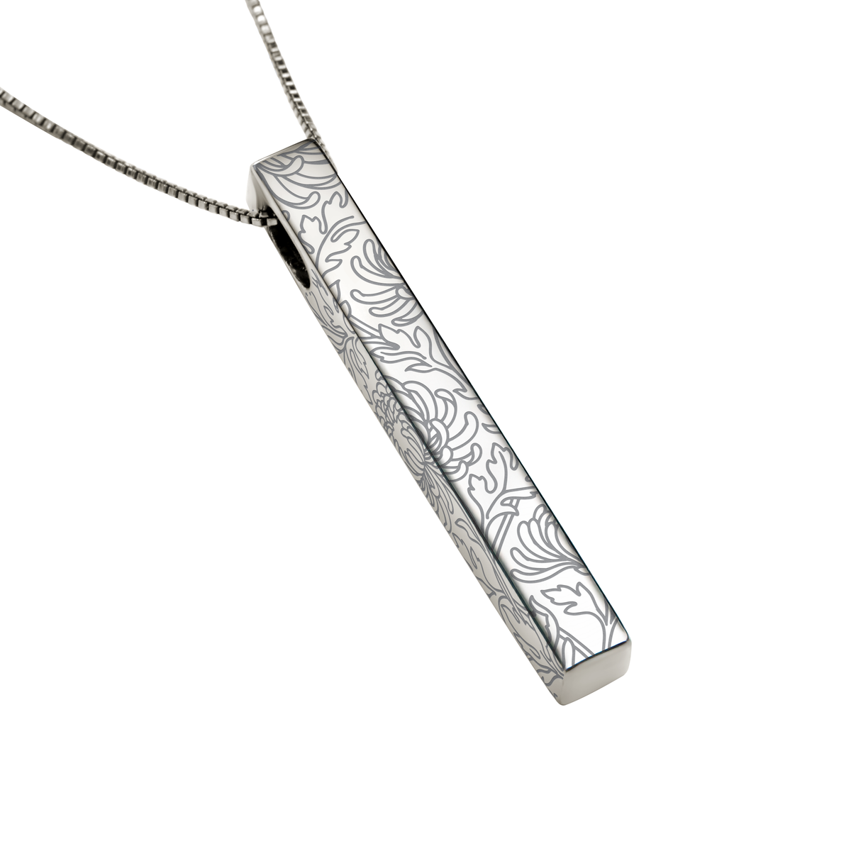 November Chrysanthemum necklace in stainless steel, chrysanthemum pattern