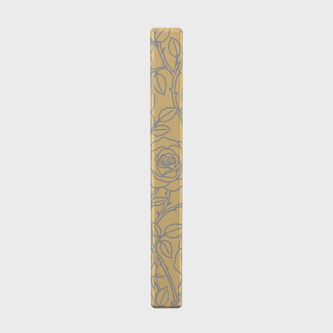 June Rose necklace in 14K gold plated, 360 rotation video