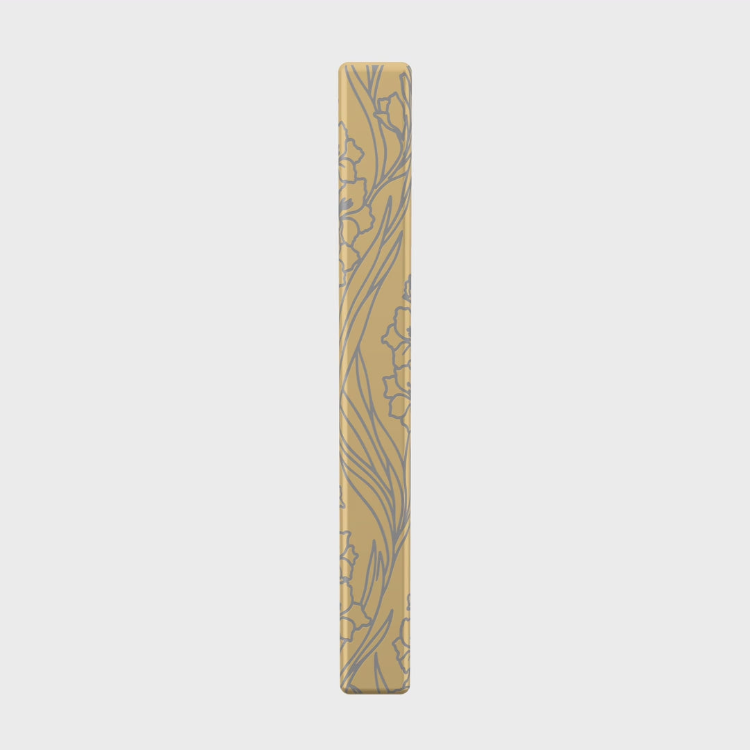 August Gladiolus necklace in 14K gold plated, 360 rotation video