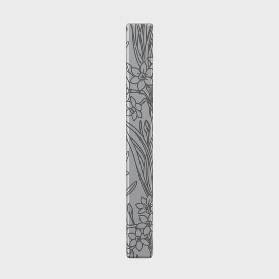 December Narcissus necklace in stainless steel, 360 rotation video