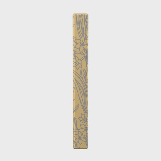 December Narcissus necklace in 14K gold plated, 360 rotation video